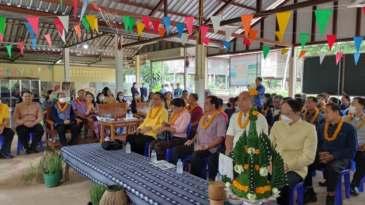 นครพนม ฟอร์มทีมแลกเปลี่ยนประสบการณ์ ศึกษาดูงานบ้านดอนกอย ต้นแบบหมู่บ้านยั่งยืน (Sustainable village) และวิชชาลัยดอนกอย วิถีแห่งการพัฒนาที่ยั่งยืน