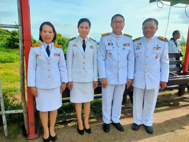 พช.นครพนม ร่วมทำบุญตักบาตรและปล่อยพันธุ์สัตว์น้ำถวายพระราชกุศลเป็นพระบาทสมเด็จพระเจ้าอยู่หัว เนื่องในโอกาสวันเฉลิมพระชนมพรรษา 28 กรกฎาคม 2566