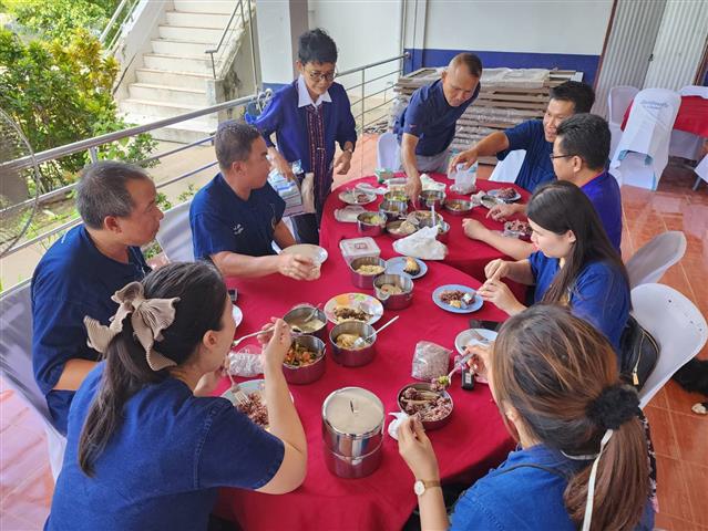 ผู้ว่าฯนครพนม เดินหน้าเสริมสร้างสมรรถนะคนมหาดไทยนครพนม (MOI Nakhonpanom SMART Agent for CAST) สู่เป้าหมายการ “บำบัดทุกข์ บำรุงสุข”  ให้ประชาชนมีคุณภาพชีวิตที่ดี ชุมชนเข้มแข็ง เมืองน่าอยู่อย่างยั่งยืน บนฐานหลักปรัชญาของเศรษฐกิจพอเพียง