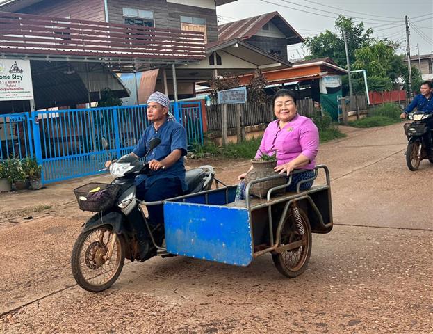 พช.นครพนม ร่วมประชาสัมพันธ์หมู่บ้านท่องเที่ยว OTOP Village พื้นที่ตำบลหนองสังข์ อำเภอนาแก จังหวัดนครพนม