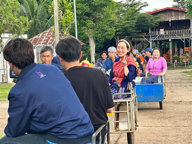 พช.นครพนม ร่วมประชาสัมพันธ์หมู่บ้านท่องเที่ยว OTOP Village พื้นที่ตำบลหนองสังข์ อำเภอนาแก จังหวัดนครพนม