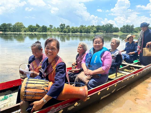 พช.นครพนม ร่วมประชาสัมพันธ์หมู่บ้านท่องเที่ยว OTOP Village พื้นที่ตำบลหนองสังข์ อำเภอนาแก จังหวัดนครพนม