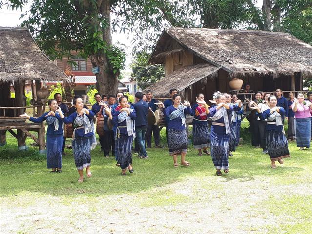 พช.นครพนม ร่วมประชาสัมพันธ์หมู่บ้านท่องเที่ยว OTOP Village พื้นที่ตำบลหนองสังข์ อำเภอนาแก จังหวัดนครพนม