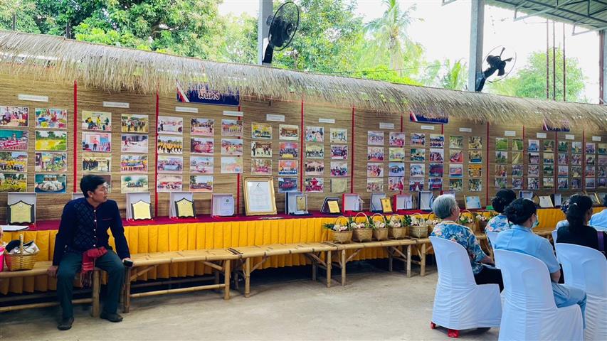 นครพนม คัดสรรตำบลเข้มแข็งตามหลักปรัชญาของเศรษฐกิจพอเพียงดีเลิศระดับจังหวัด และหมู่บ้านเศรษฐกิจพอเพียง “อยู่เย็น เป็นสุข”  ประจำปี 2566 ในพื้นที่อำเภอนาแก และอำเภอธาตุพนม