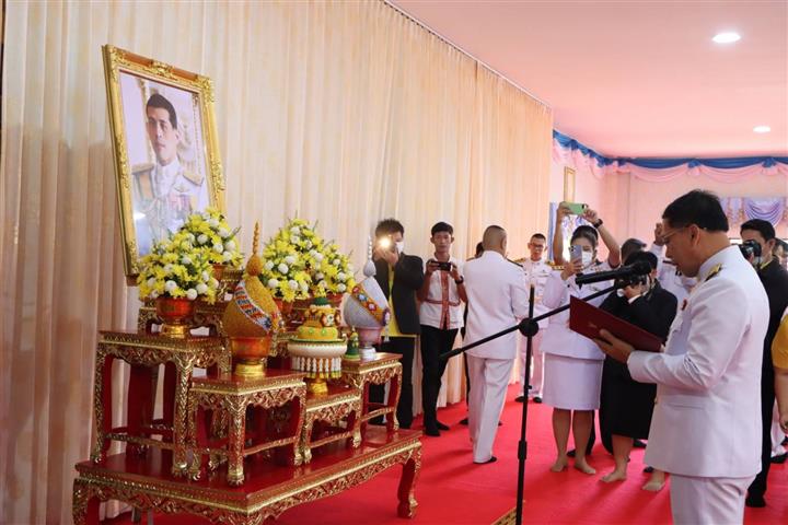 พช.นครพนม ร่วมทำบุญตักบาตรและปล่อยพันธุ์สัตว์น้ำถวายพระราชกุศลเป็นพระบาทสมเด็จพระเจ้าอยู่หัว เนื่องในโอกาสวันเฉลิมพระชนมพรรษา 28 กรกฎาคม 2566
