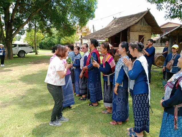 พช.นครพนม ร่วมประชาสัมพันธ์หมู่บ้านท่องเที่ยว OTOP Village พื้นที่ตำบลหนองสังข์ อำเภอนาแก จังหวัดนครพนม