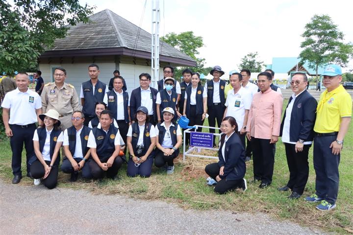 พช.นครพนม ร่วมพิธีเปิดโครงการพัฒนาตามผังภูมิสังคมเพื่อการบริหารจัดการน้ำหมู่บ้าน/ชุมชน แบบบูรณาการอย่างยั่งยืน (Geo-social Map) จังหวัดนครพนม