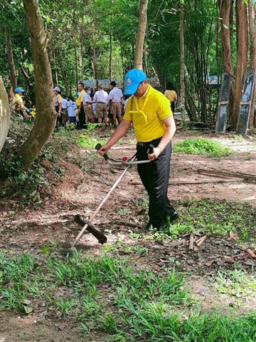 จังหวัดนครพนม   จัดกิจกรรมจิตอาสาเนื่องในวันคล้ายวันพระบรมราชสมภพพระบาทสมเด็จพระเจ้าอยู่หัว ประจำปี 2566
