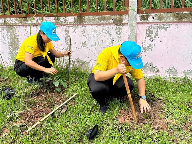 จังหวัดนครพนม   จัดกิจกรรมเฉลิมพระเกียรติพระบาทสมเด็จพระปรเมนทรรามาธิบดีศรีสินทรมหาวชิราลงกรณ พระวชิรเกล้าเจ้าอยู่หัว เนื่องในโอกาสวันเฉลิมพระชนมพรรษา 28 กรกฎาคม 2566 “จิตอาสาพัฒนาชุมชน เอามื้อสามัคคี ทำความดีถวายในหลวง”