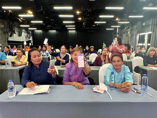พช.นครพนม ร่วมเพิ่มศักยภาพสตรี “สตรีนครพนม คือ พลังสร้างสรรค์ชุมชน”