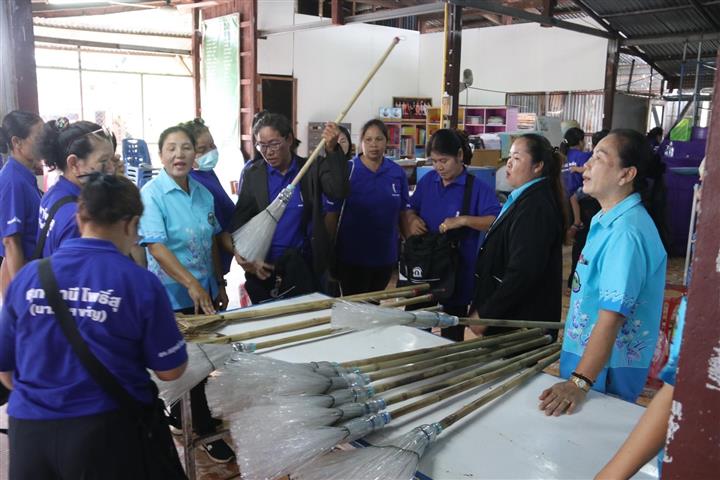 พช.นครพนม ร่วมเพิ่มศักยภาพสตรี “สตรีนครพนม คือ พลังสร้างสรรค์ชุมชน”
