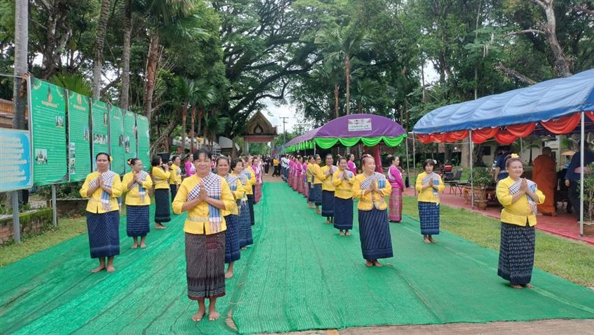นครพนม  คัดสรรตำบลเข้มแข็งตามหลักปรัชญาของเศรษฐกิจพอเพียงดีเลิศระดับจังหวัด และหมู่บ้านเศรษฐกิจพอเพียง “อยู่เย็น เป็นสุข” ประจำปี 2566 ในพื้นที่อำเภอศรีสงคราม และอำเภอนาหว้า