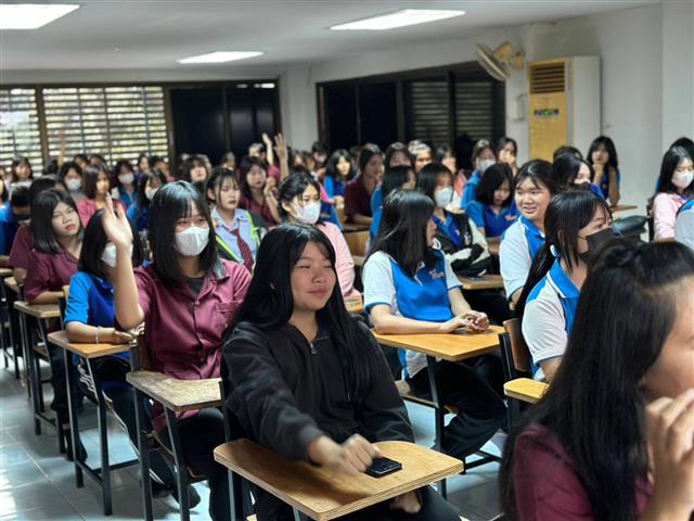 จังหวัดนครพนม   ลงพื้นที่ประชาสัมพันธ์การรับสมัครสมาชิกกองทุนพัฒนาบทบาทสตร