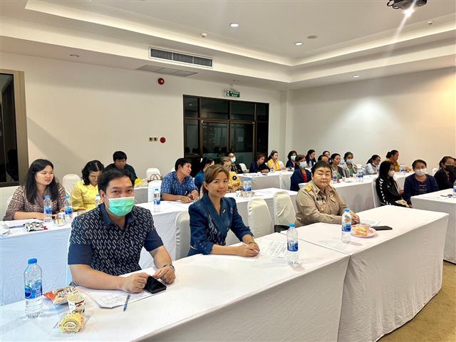 พช.นครพนม   ประชุมเชิงปฏิบัติการสร้างรายได้จากกิจการอาหารปลอดภัย (โรงพยาบาล โรงเรียน โรงแรม ร้านอาหาร) 4 ร.