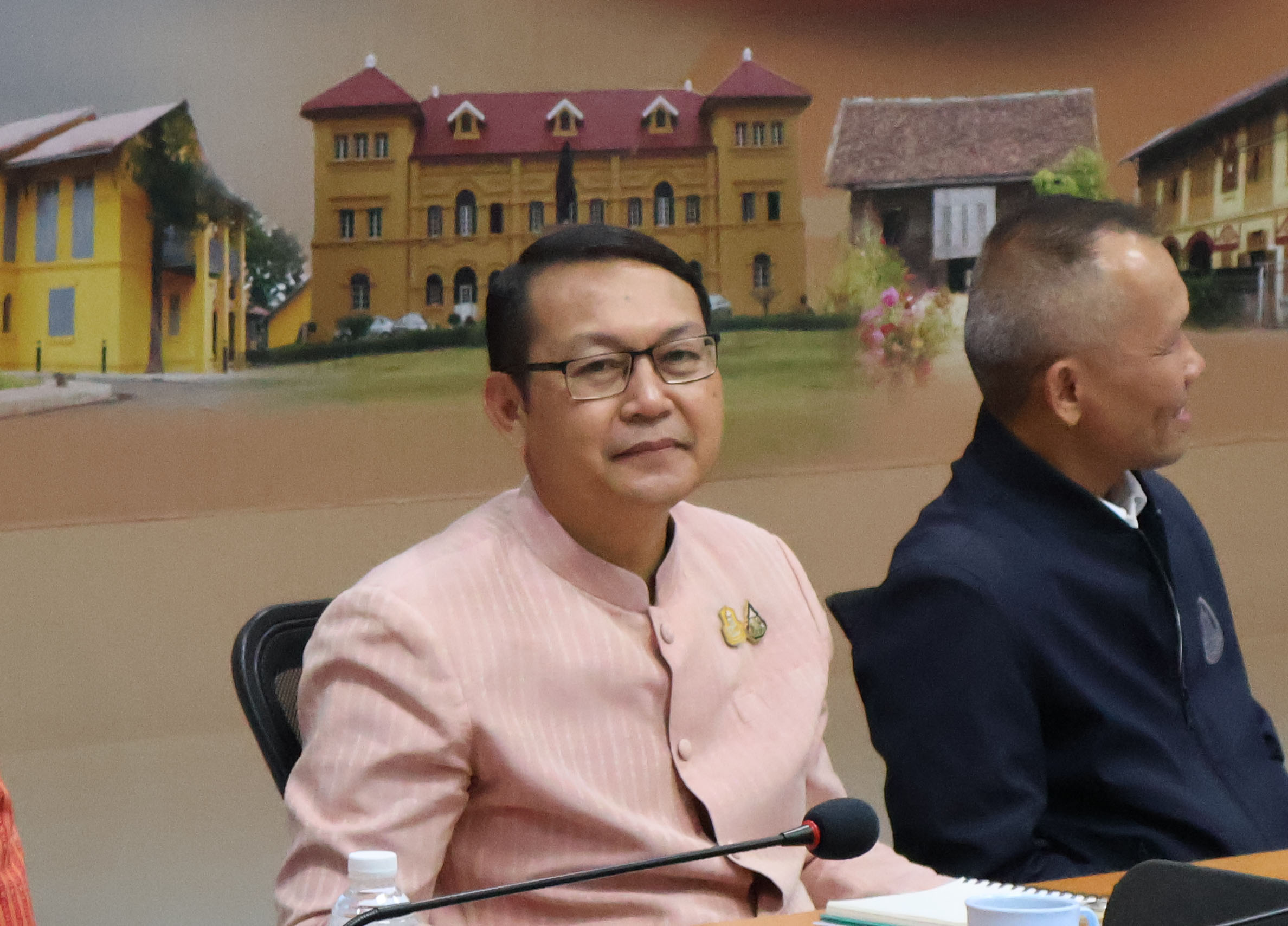 จังหวัดนครพนม    ร่วมการประชุมขับเคลื่อนและติดตามนโยบายของรัฐบาลและภารกิจสำคัญของปลัดกระทรวงมหาดไทย ประจำปีงบประมาณพ.ศ 2567 เดือนมกราคม 2567 ผ่านระบบวีดิทัศน์ทางไกล vcs