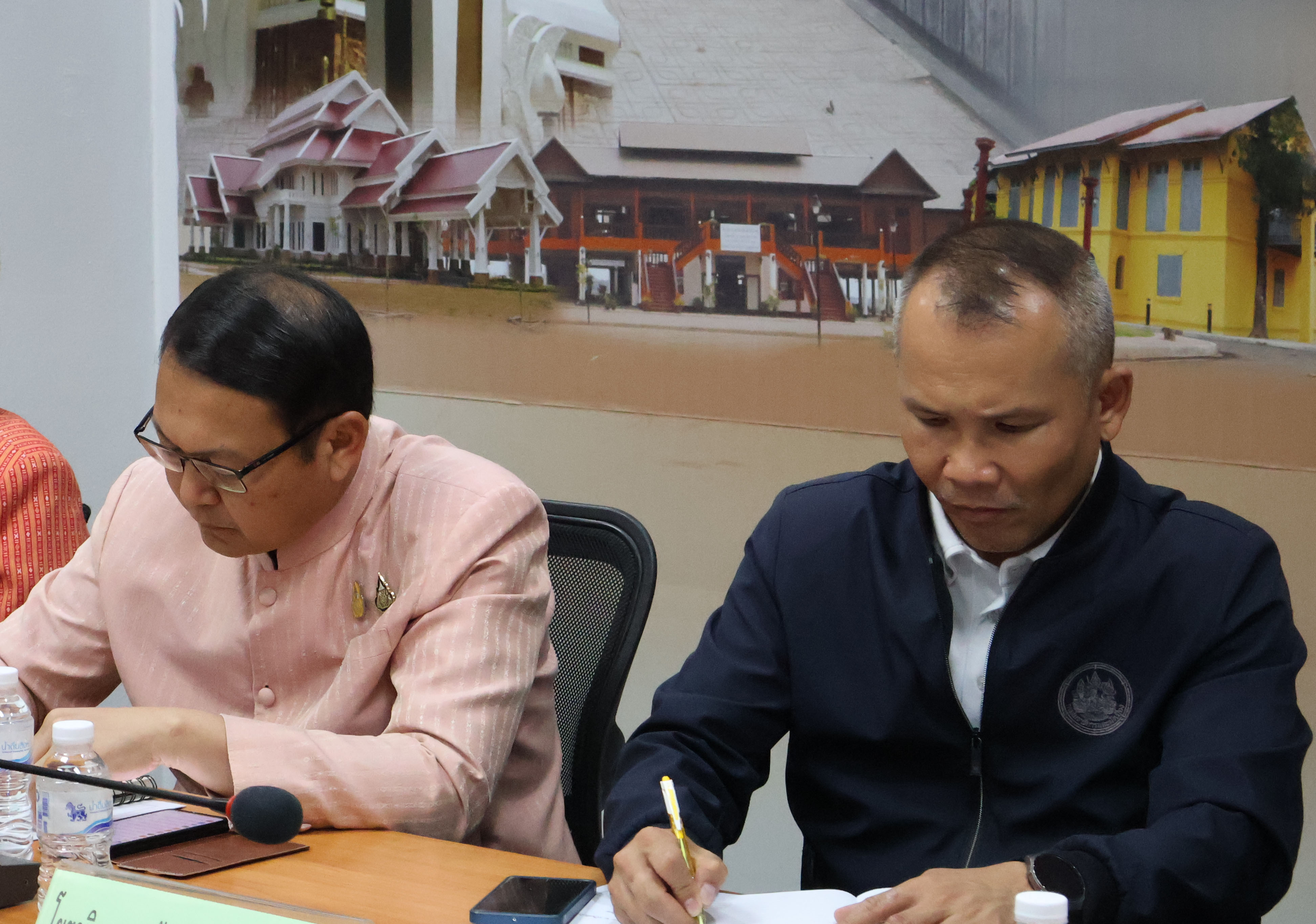 จังหวัดนครพนม    ร่วมการประชุมขับเคลื่อนและติดตามนโยบายของรัฐบาลและภารกิจสำคัญของปลัดกระทรวงมหาดไทย ประจำปีงบประมาณพ.ศ 2567 เดือนมกราคม 2567 ผ่านระบบวีดิทัศน์ทางไกล vcs