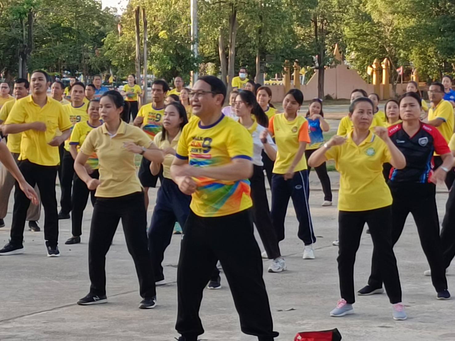 พช.นครพนม ร่วมกิจกรรม Exercise สร้างนิสัยออกกำลังกาย ทุกวันพุธ