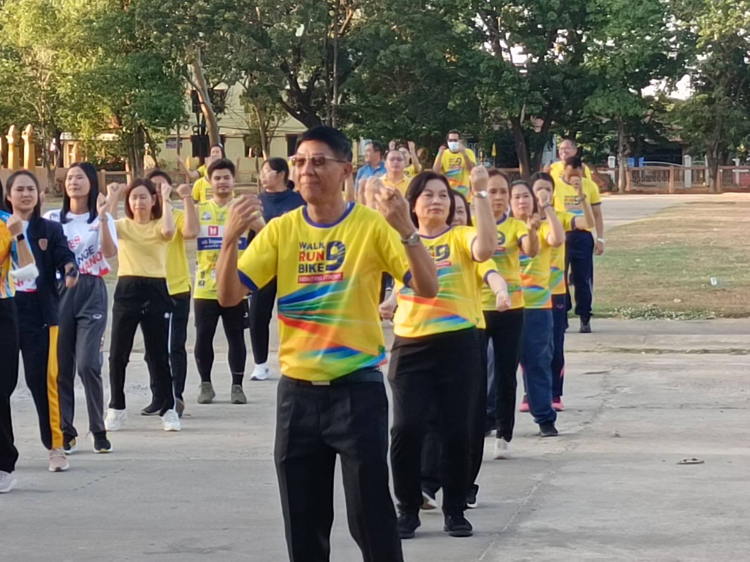 พช.นครพนม ร่วมกิจกรรม Exercise สร้างนิสัยออกกำลังกาย ทุกวันพุธ