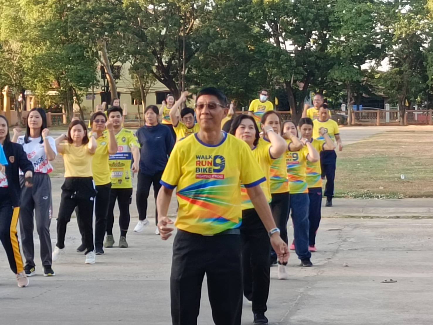 พช.นครพนม ร่วมกิจกรรม Exercise สร้างนิสัยออกกำลังกาย ทุกวันพุธ