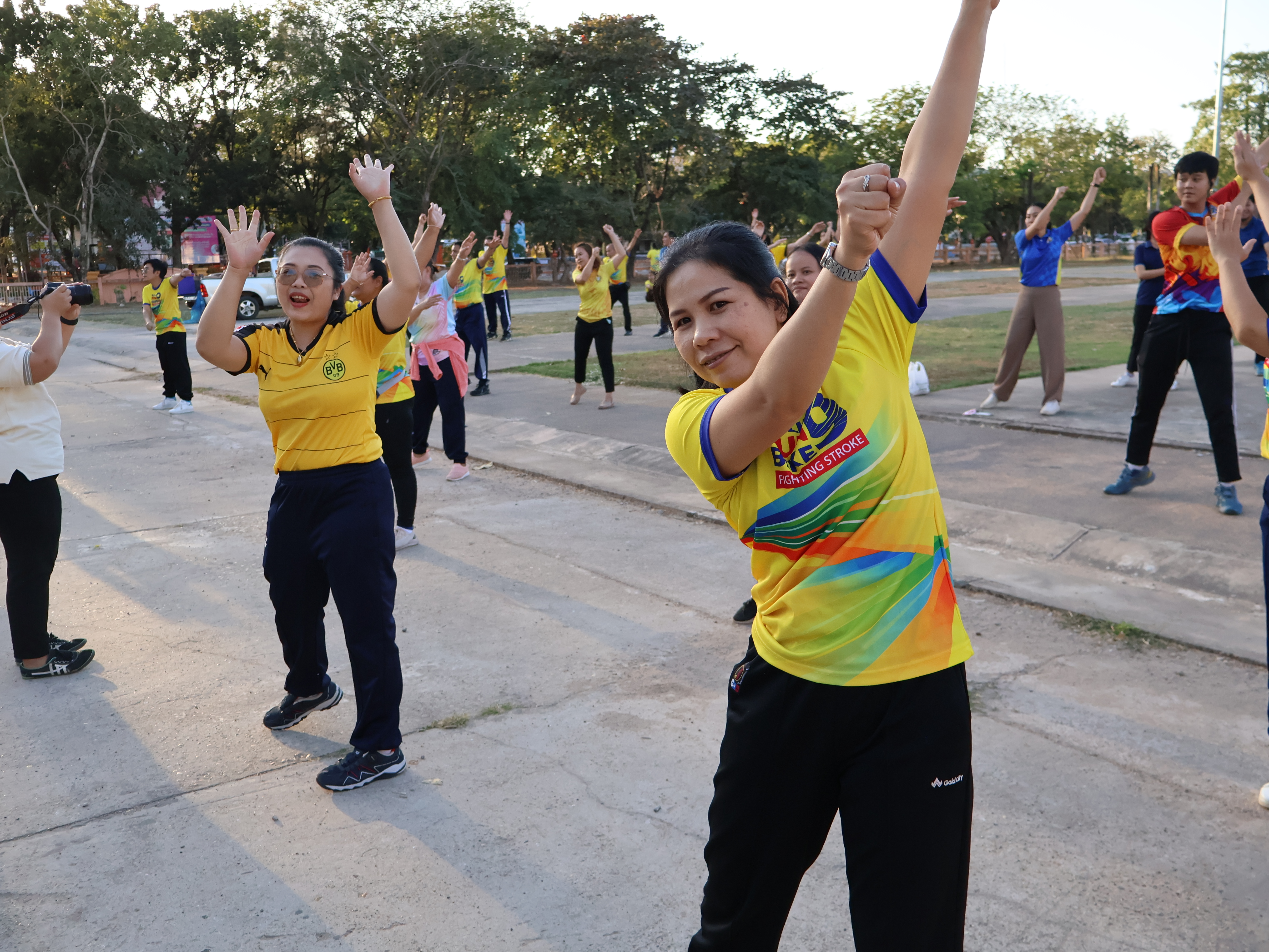 พช.นครพนม ร่วมกิจกรรม Exercise สร้างนิสัยออกกำลังกาย ทุกวันพุธ