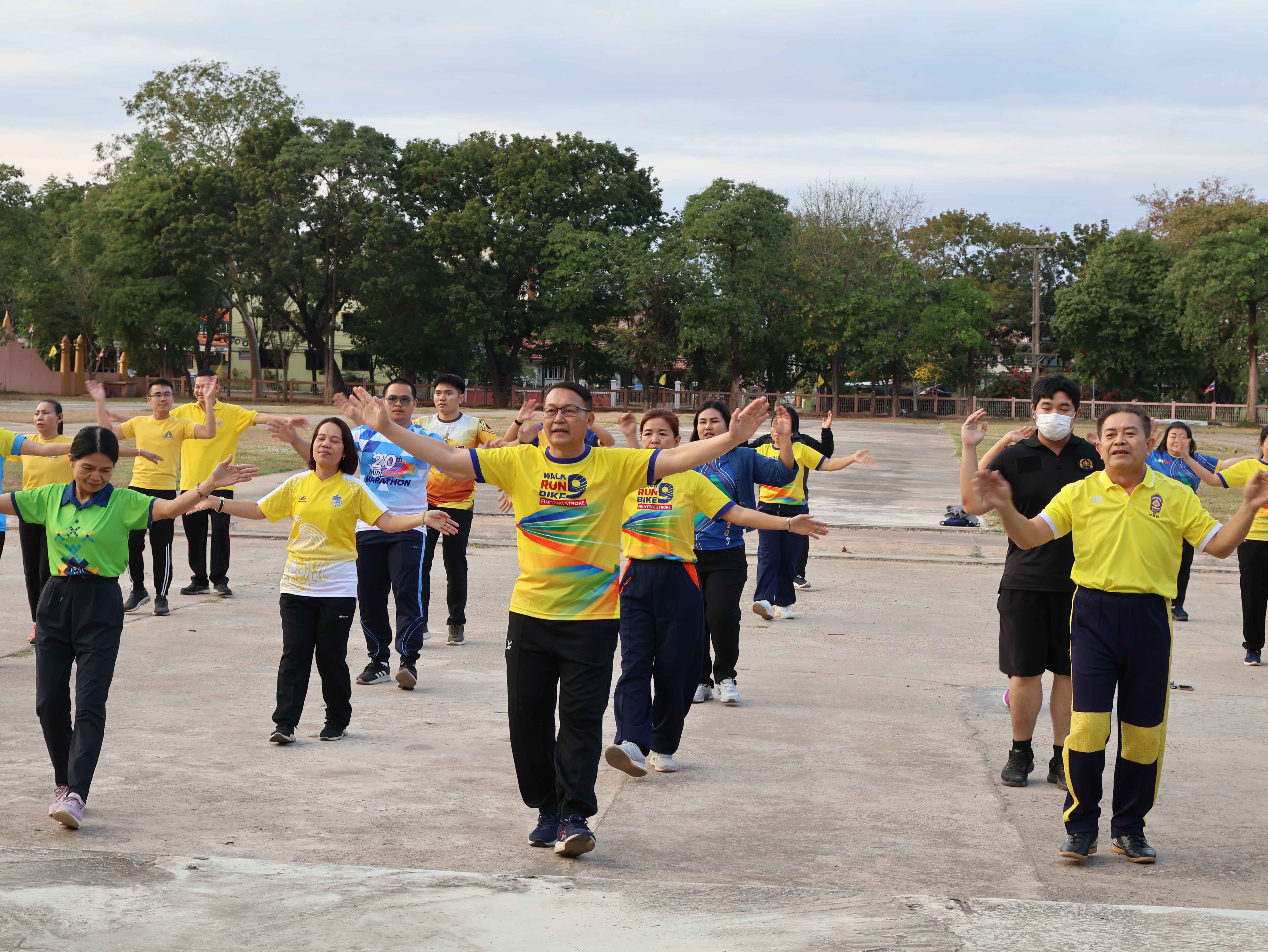 พช.นครพนม ร่วมกิจกรรม Exercise สร้างนิสัยออกกำลังกาย ทุกวันพุธ