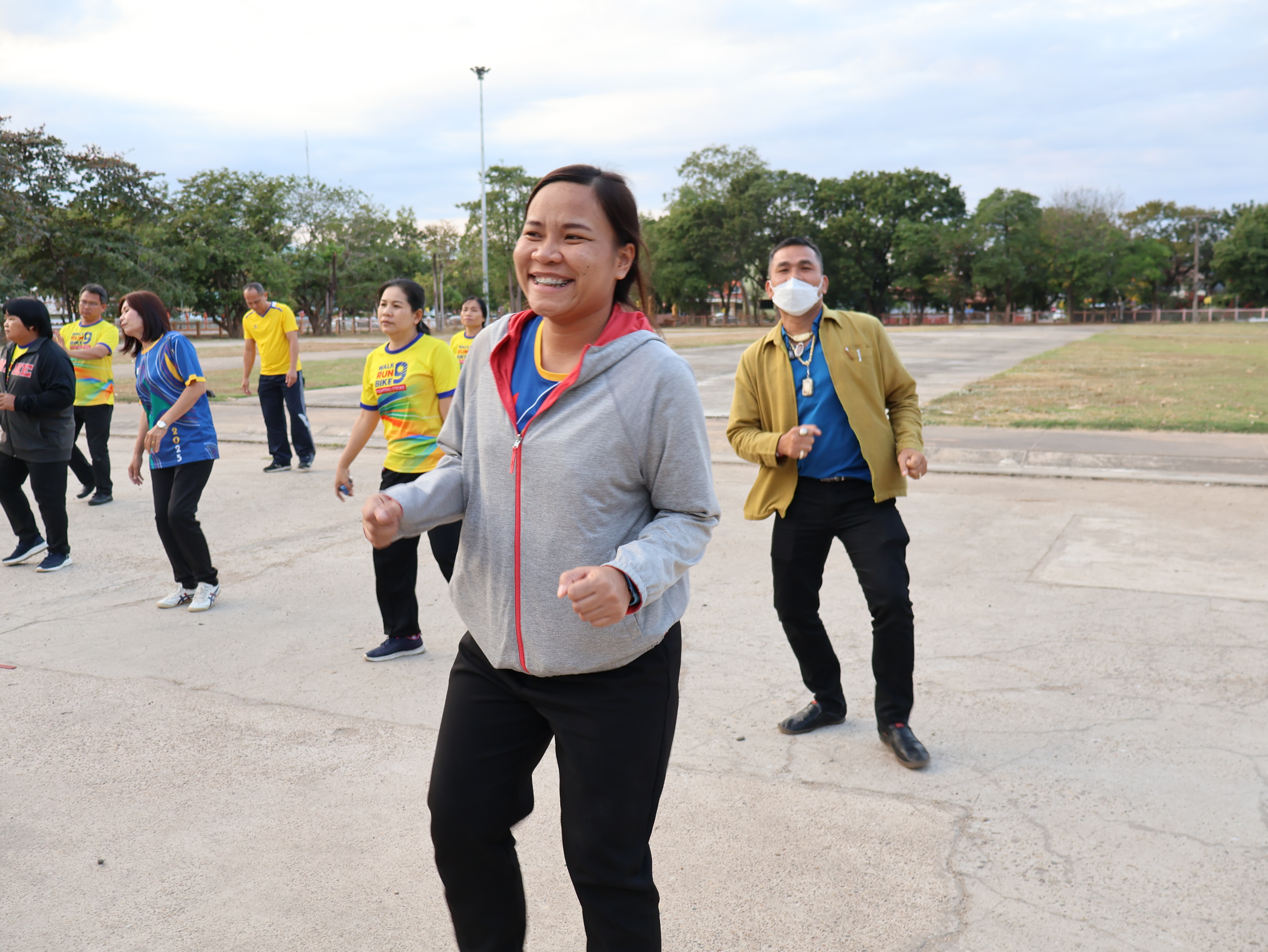 พช.นครพนม ร่วมกิจกรรม Exercise สร้างนิสัยออกกำลังกาย ทุกวันพุธ