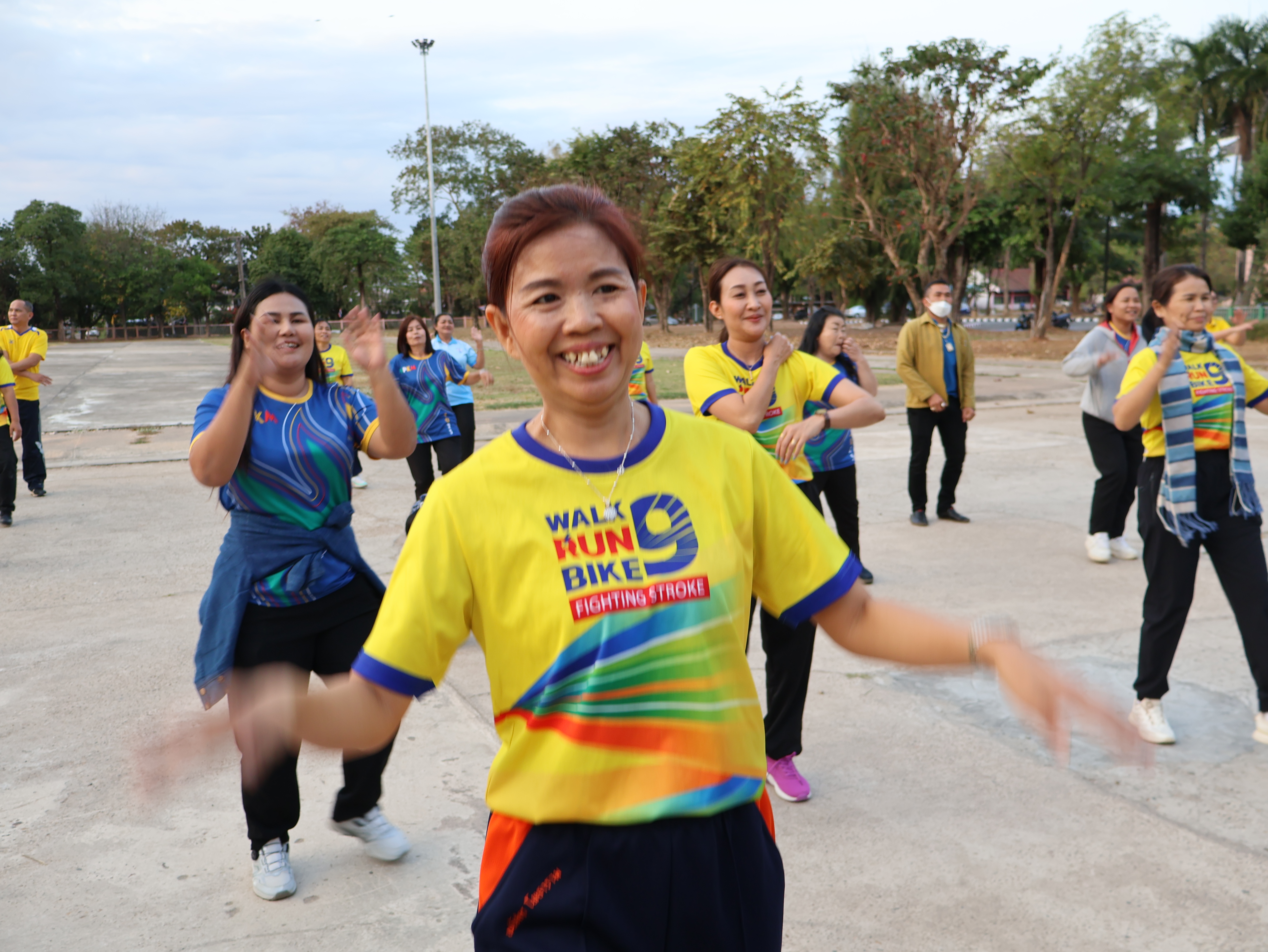 พช.นครพนม ร่วมกิจกรรม Exercise สร้างนิสัยออกกำลังกาย ทุกวันพุธ