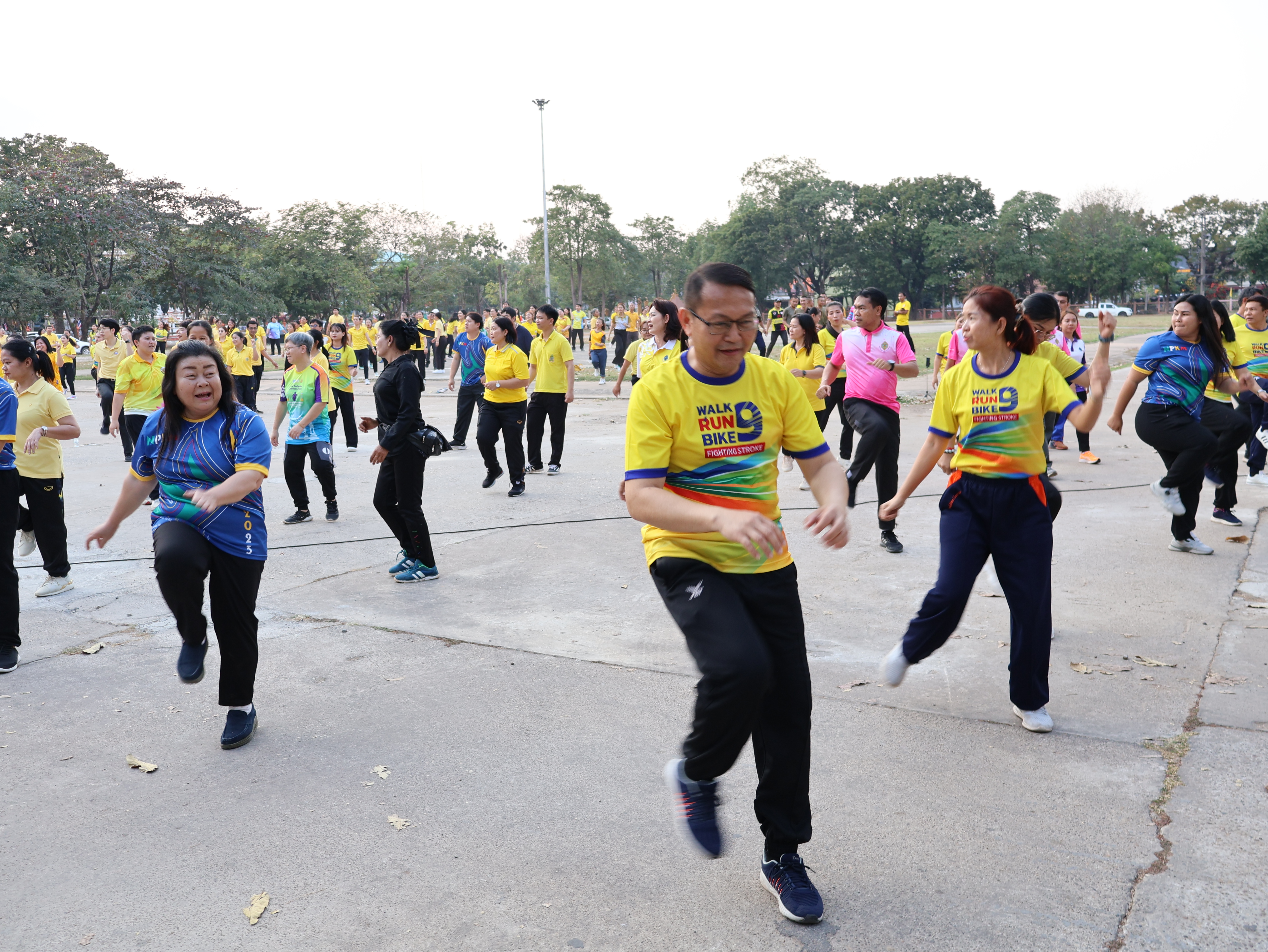 พช.นครพนม ร่วมกิจกรรม Exercise สร้างนิสัยออกกำลังกาย ทุกวันพุธ