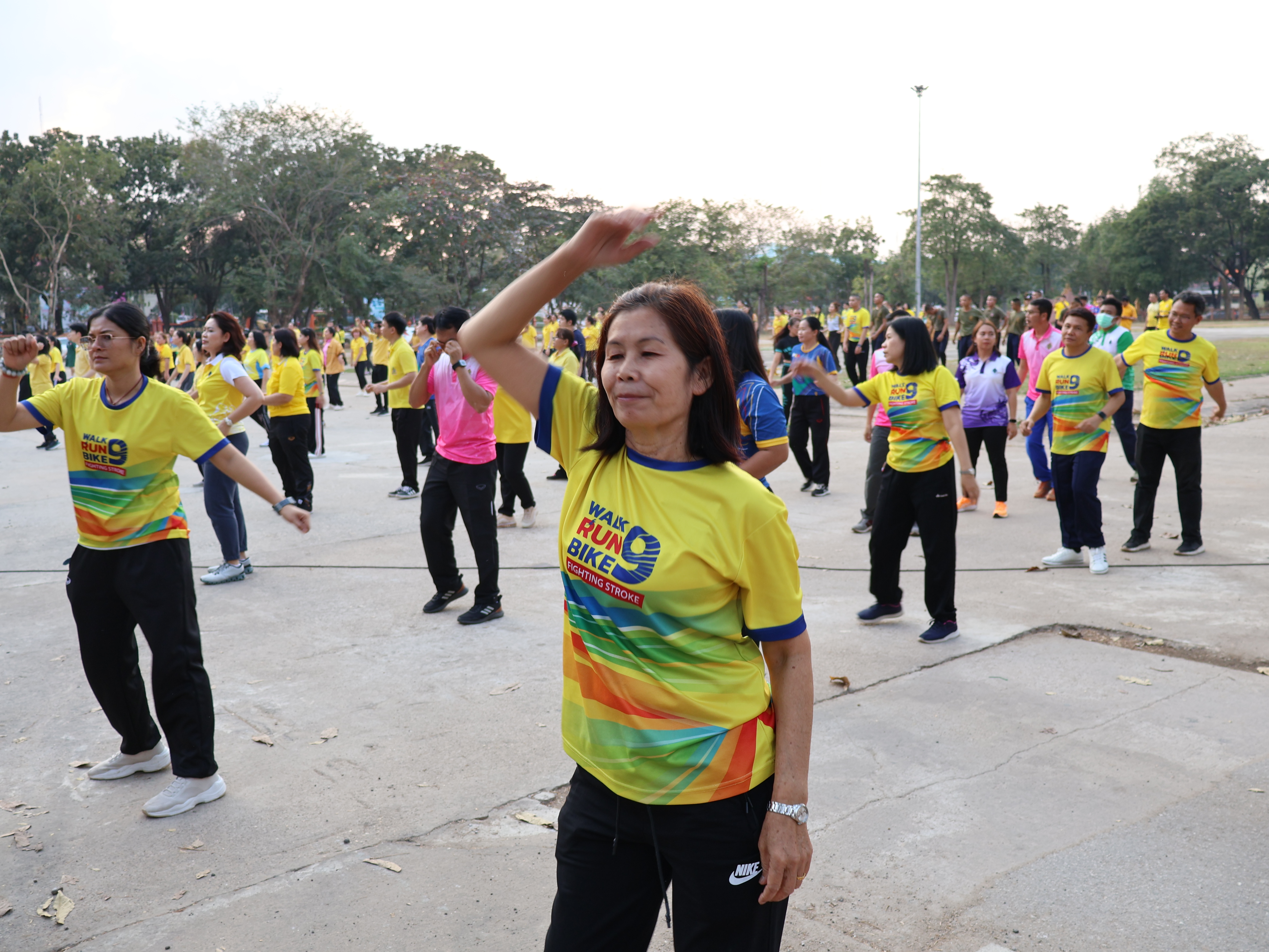 พช.นครพนม ร่วมกิจกรรม Exercise สร้างนิสัยออกกำลังกาย ทุกวันพุธ