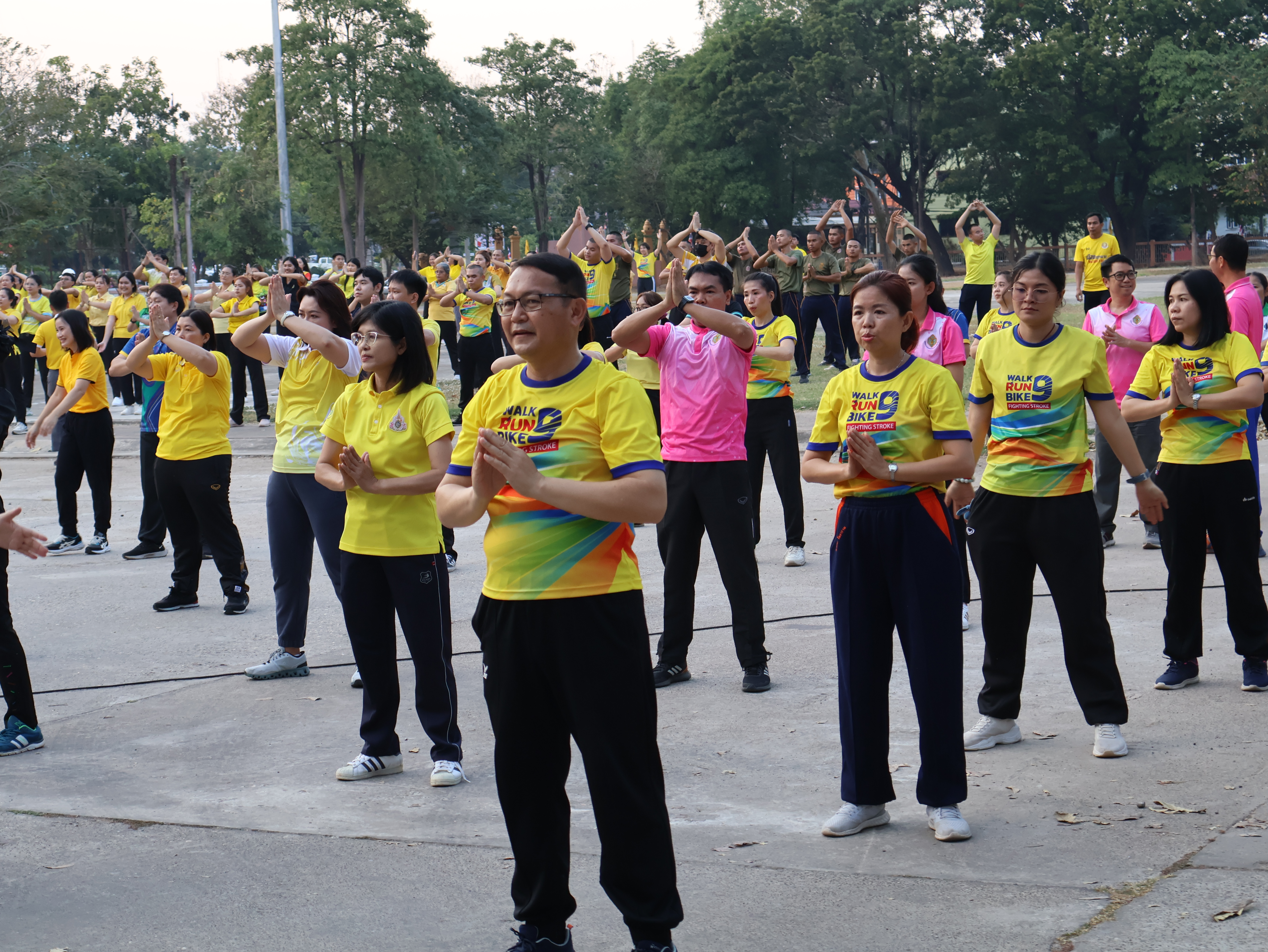 พช.นครพนม ร่วมกิจกรรม Exercise สร้างนิสัยออกกำลังกาย ทุกวันพุธ