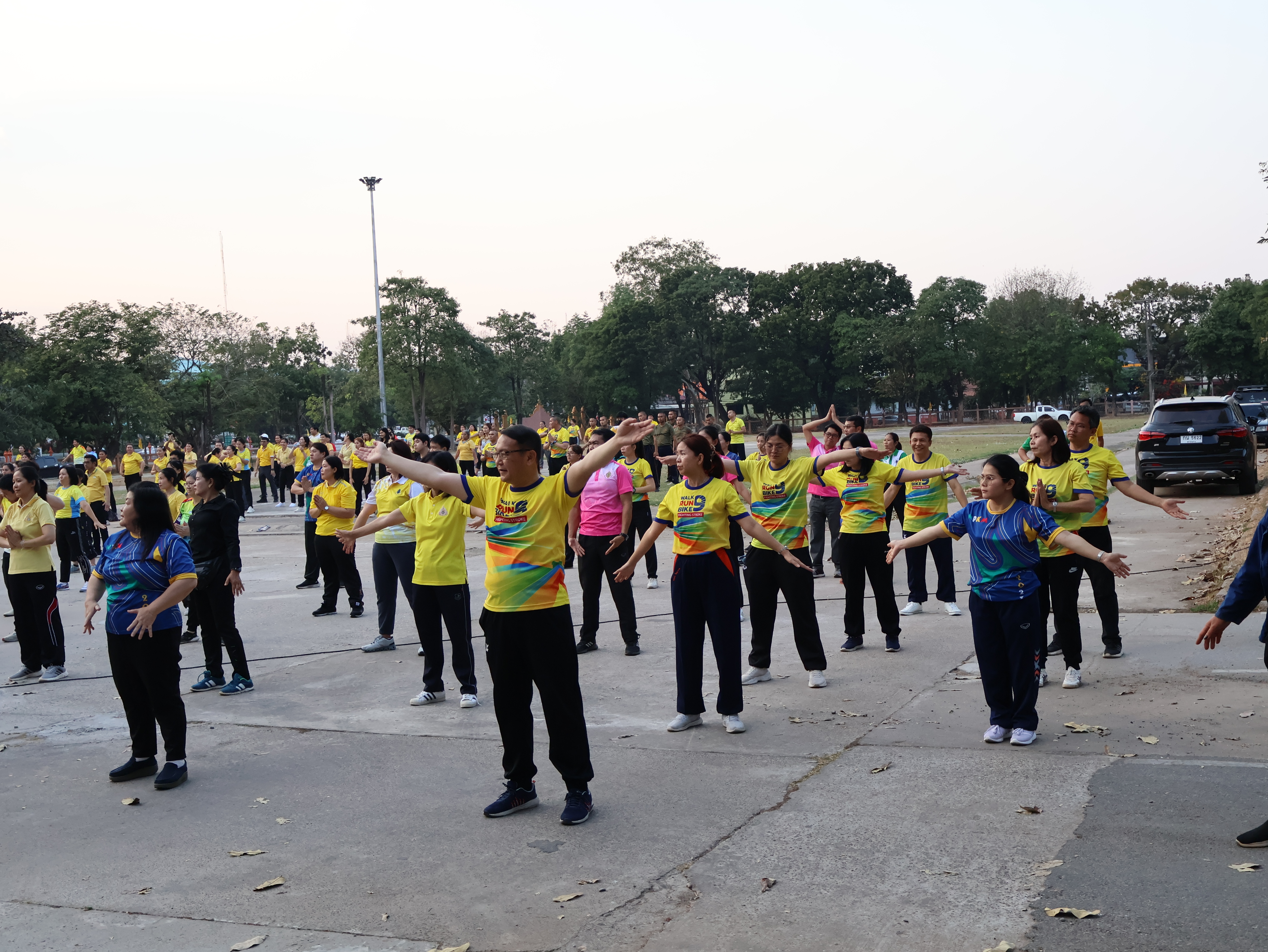 พช.นครพนม ร่วมกิจกรรม Exercise สร้างนิสัยออกกำลังกาย ทุกวันพุธ