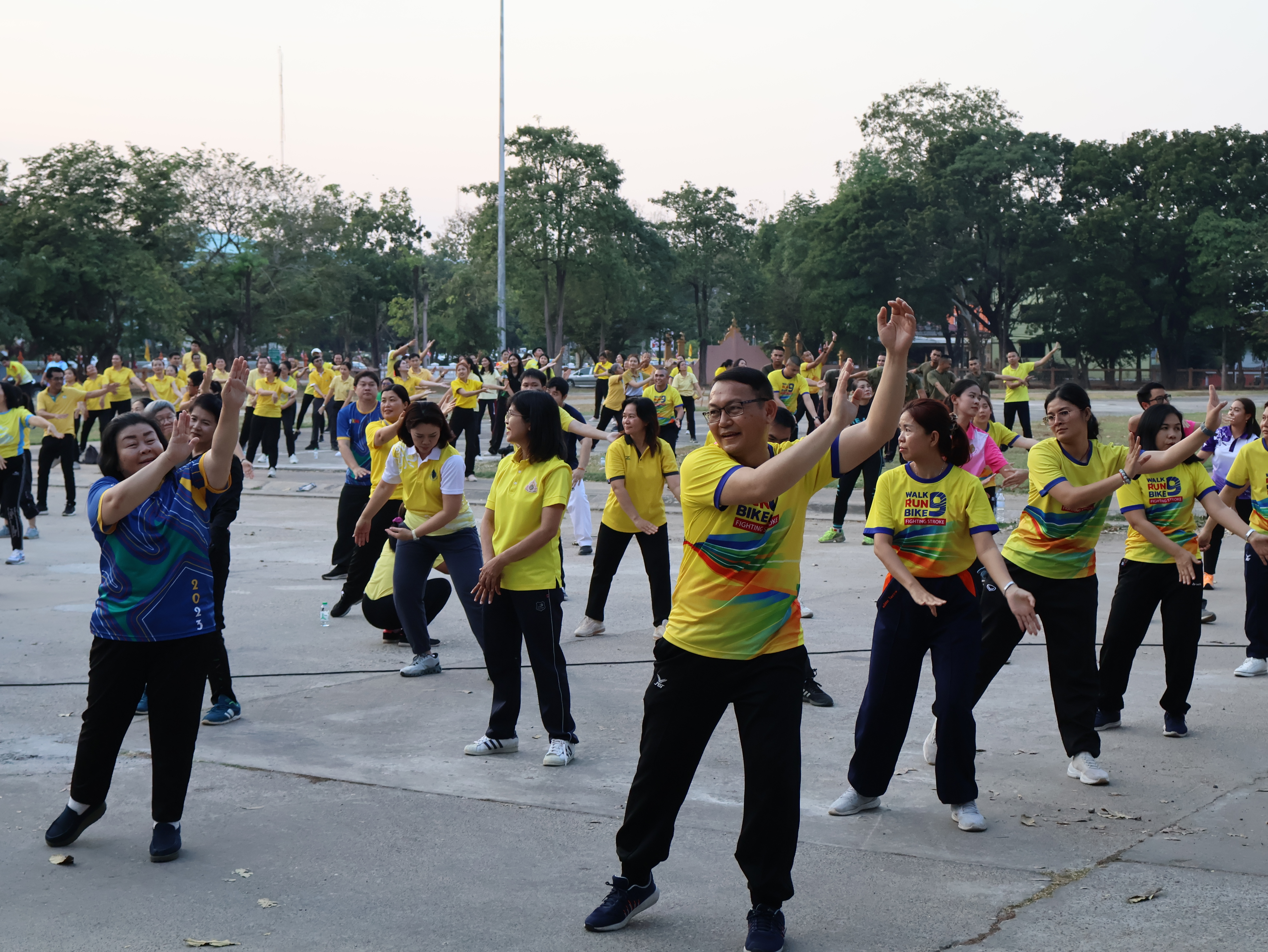 พช.นครพนม ร่วมกิจกรรม Exercise สร้างนิสัยออกกำลังกาย ทุกวันพุธ