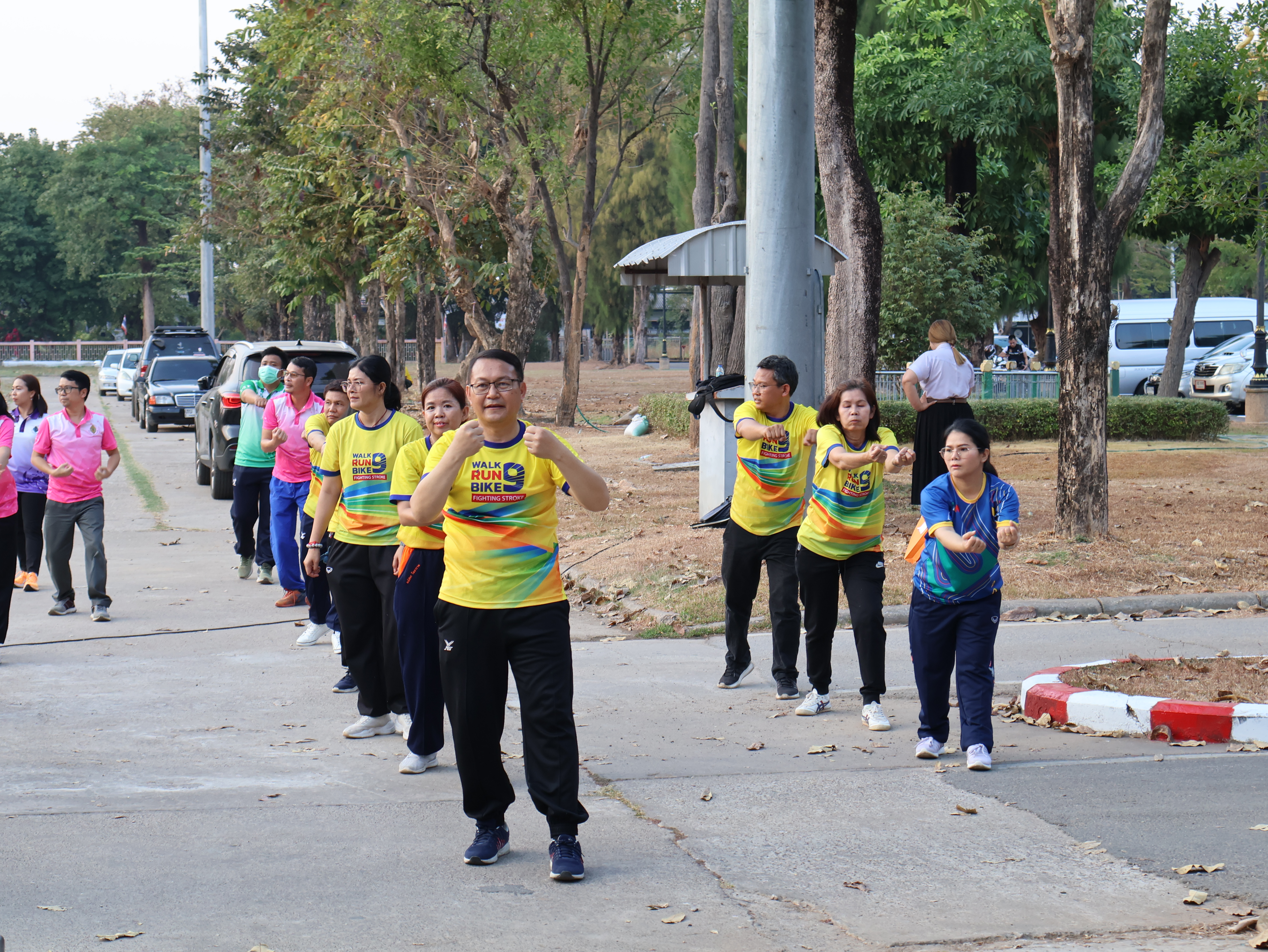 พช.นครพนม ร่วมกิจกรรม Exercise สร้างนิสัยออกกำลังกาย ทุกวันพุธ
