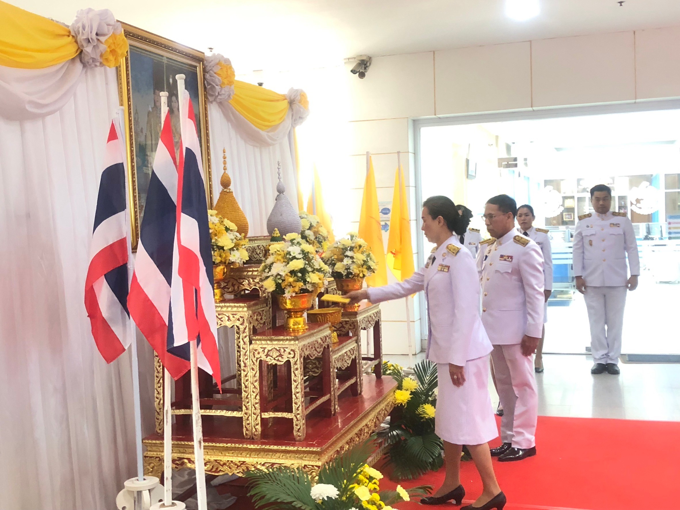 พช.นครพนม   ร่วมพิธีมอบปฏิทินหลวง พุทธศักราช 2567 พระราชทานสำหรับความสุขปีใหม่