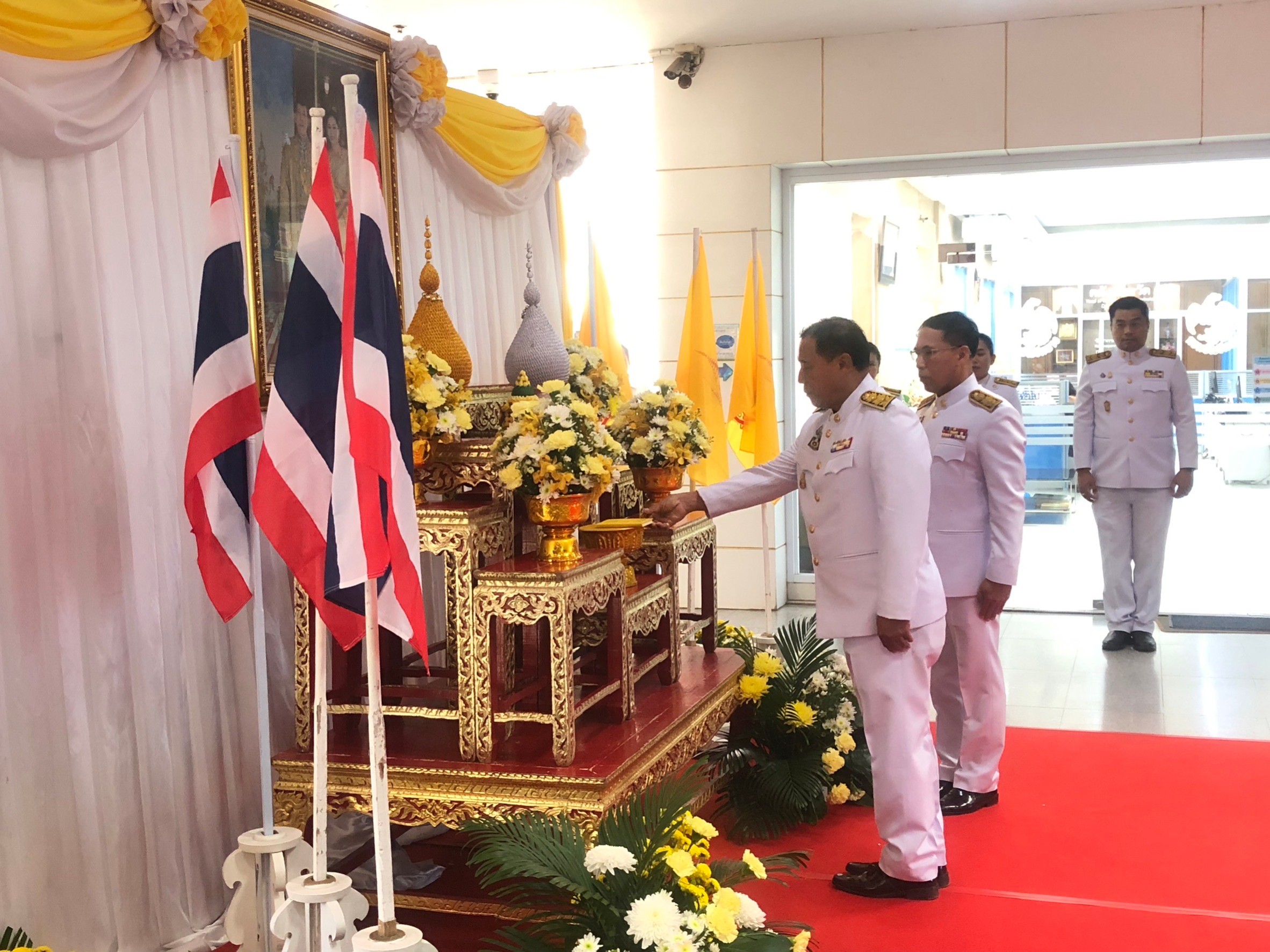 พช.นครพนม   ร่วมพิธีมอบปฏิทินหลวง พุทธศักราช 2567 พระราชทานสำหรับความสุขปีใหม่