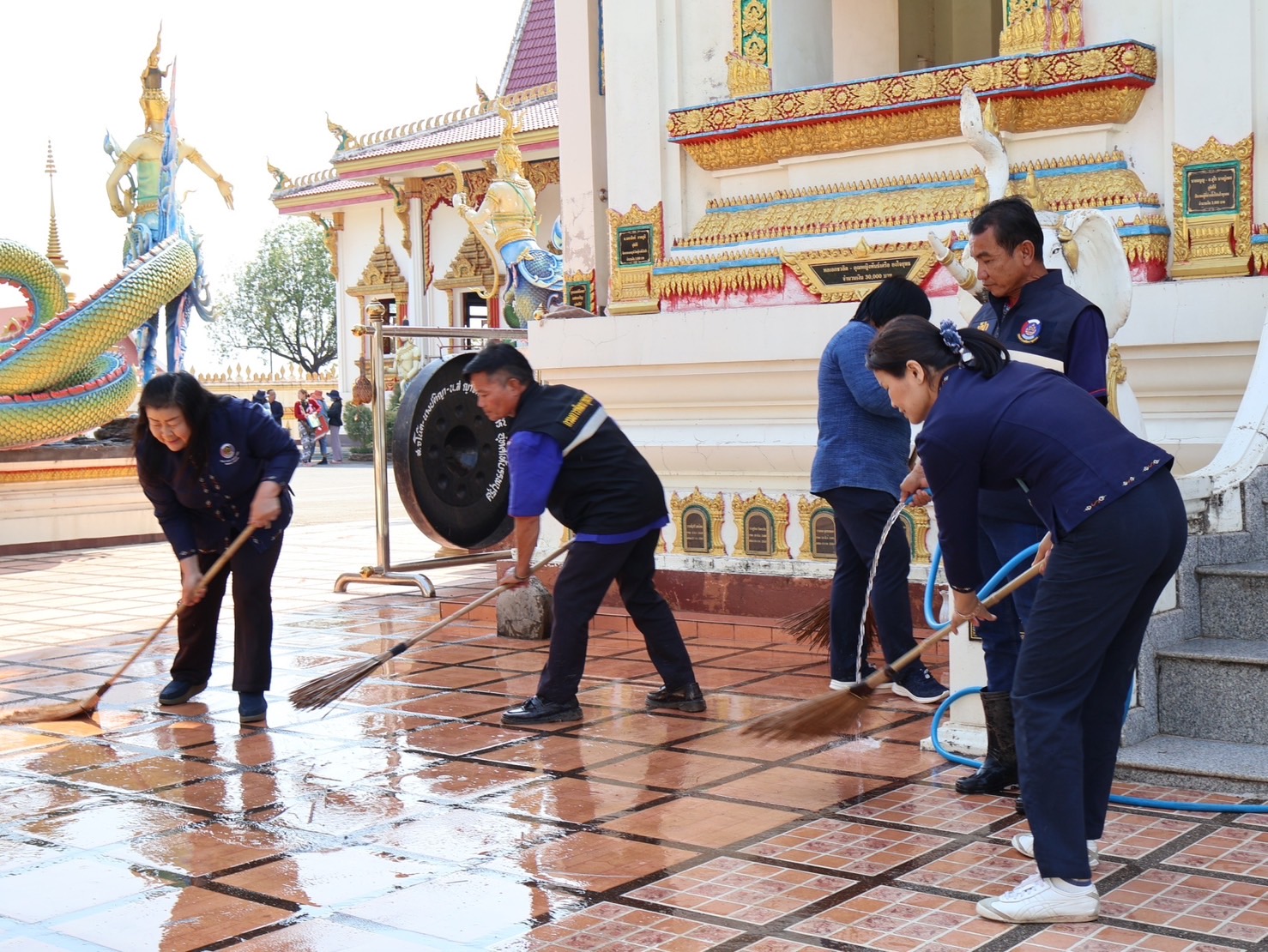 จังหวัดนครพนม   จัดกิจกรรมเนื่องในวาระครบรอบ 55 ปี โครงการพัฒนาผู้นำอาสาพัฒนาชุมชน ภายใต้แนวคิด “รวมพลัง อช. สานพลังแก้จน พัฒนาคนอย่างยั่งยืน”