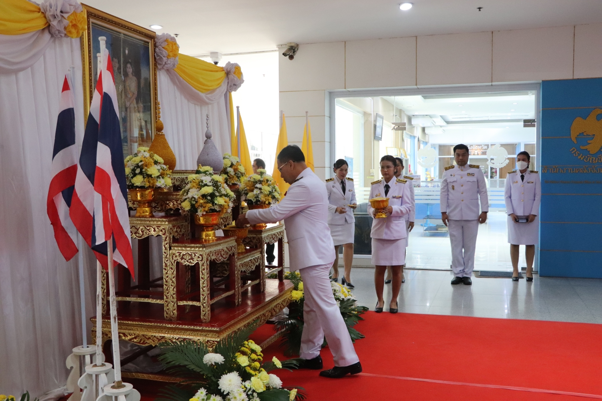 พช.นครพนม   ร่วมพิธีมอบปฏิทินหลวง พุทธศักราช 2567 พระราชทานสำหรับความสุขปีใหม่