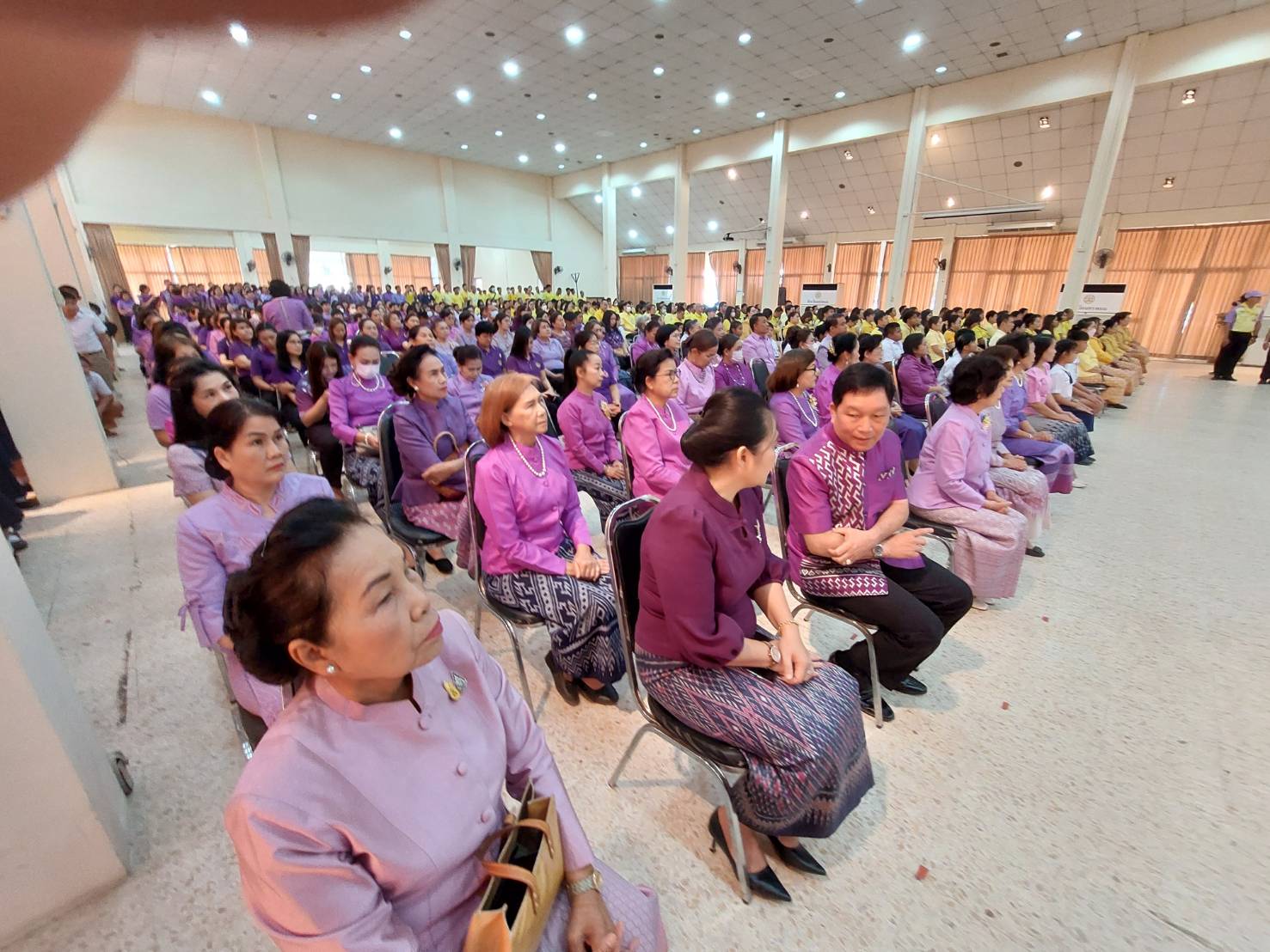 พช. นครพนม   ร่วมประกอบกิจกรรมแสดงจุดยืนปกป้องและถวายกำลังใจแด่สมเด็จพระกนิษฐาธิราชเจ้า กรมสมเด็จพระเทพรัตนราชสุดาฯ สยามบรมราชกุมารี พร้อมแสดงความจงรักภักดีด้วยการน้อมนำแนวพระราชดำริสู่การขับเคลื่อนให้เกิดผลเป็นรูปธรรม