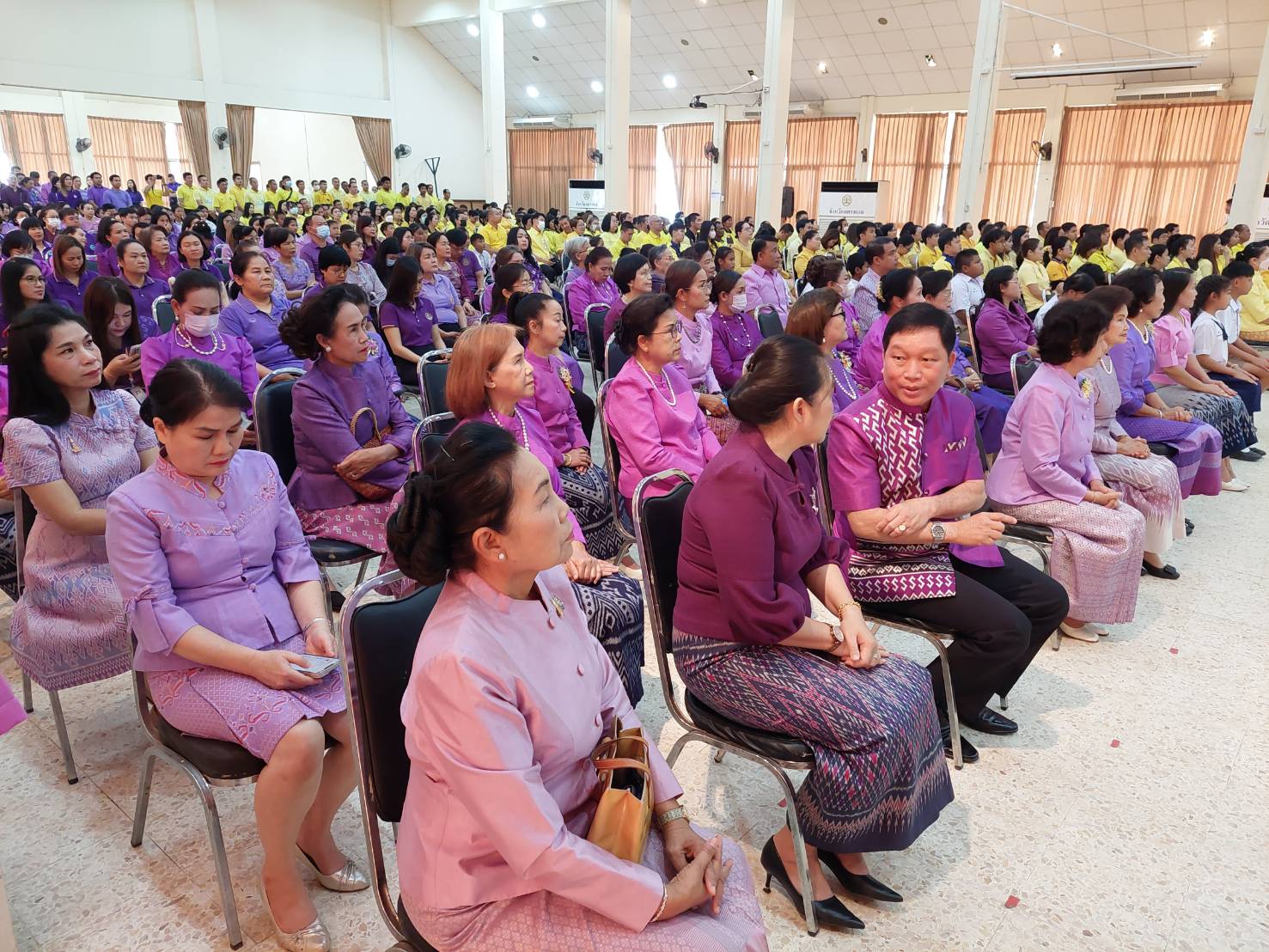 พช. นครพนม   ร่วมประกอบกิจกรรมแสดงจุดยืนปกป้องและถวายกำลังใจแด่สมเด็จพระกนิษฐาธิราชเจ้า กรมสมเด็จพระเทพรัตนราชสุดาฯ สยามบรมราชกุมารี พร้อมแสดงความจงรักภักดีด้วยการน้อมนำแนวพระราชดำริสู่การขับเคลื่อนให้เกิดผลเป็นรูปธรรม