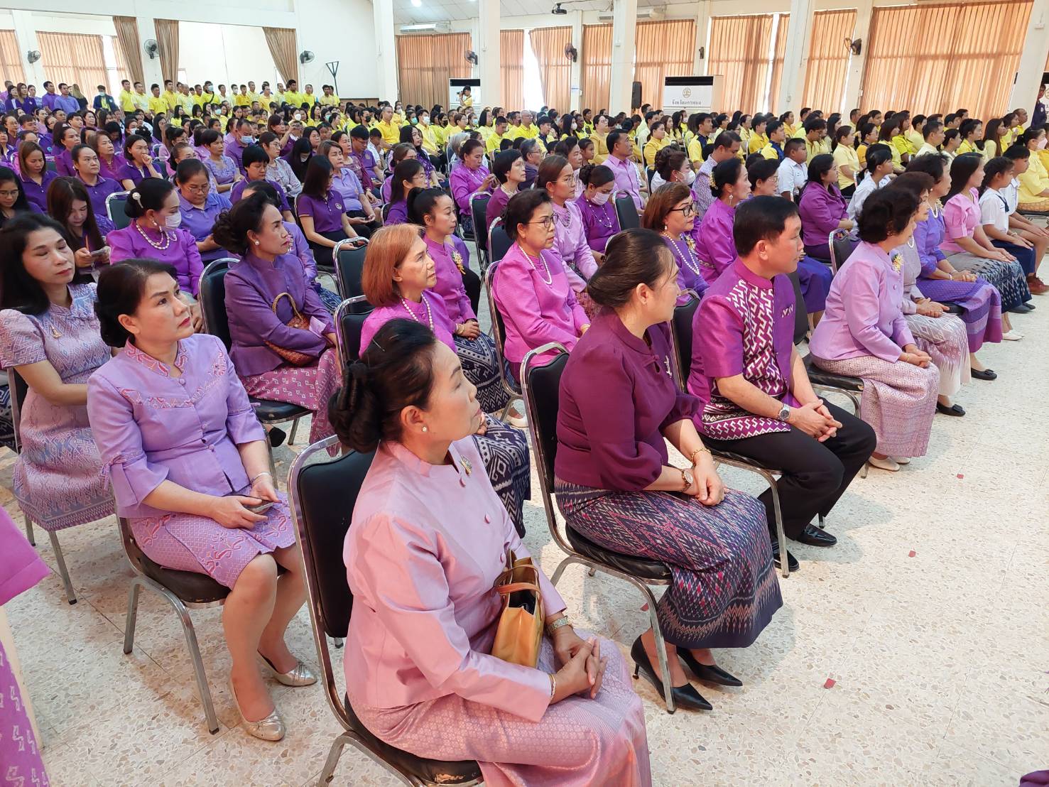 พช. นครพนม   ร่วมประกอบกิจกรรมแสดงจุดยืนปกป้องและถวายกำลังใจแด่สมเด็จพระกนิษฐาธิราชเจ้า กรมสมเด็จพระเทพรัตนราชสุดาฯ สยามบรมราชกุมารี พร้อมแสดงความจงรักภักดีด้วยการน้อมนำแนวพระราชดำริสู่การขับเคลื่อนให้เกิดผลเป็นรูปธรรม