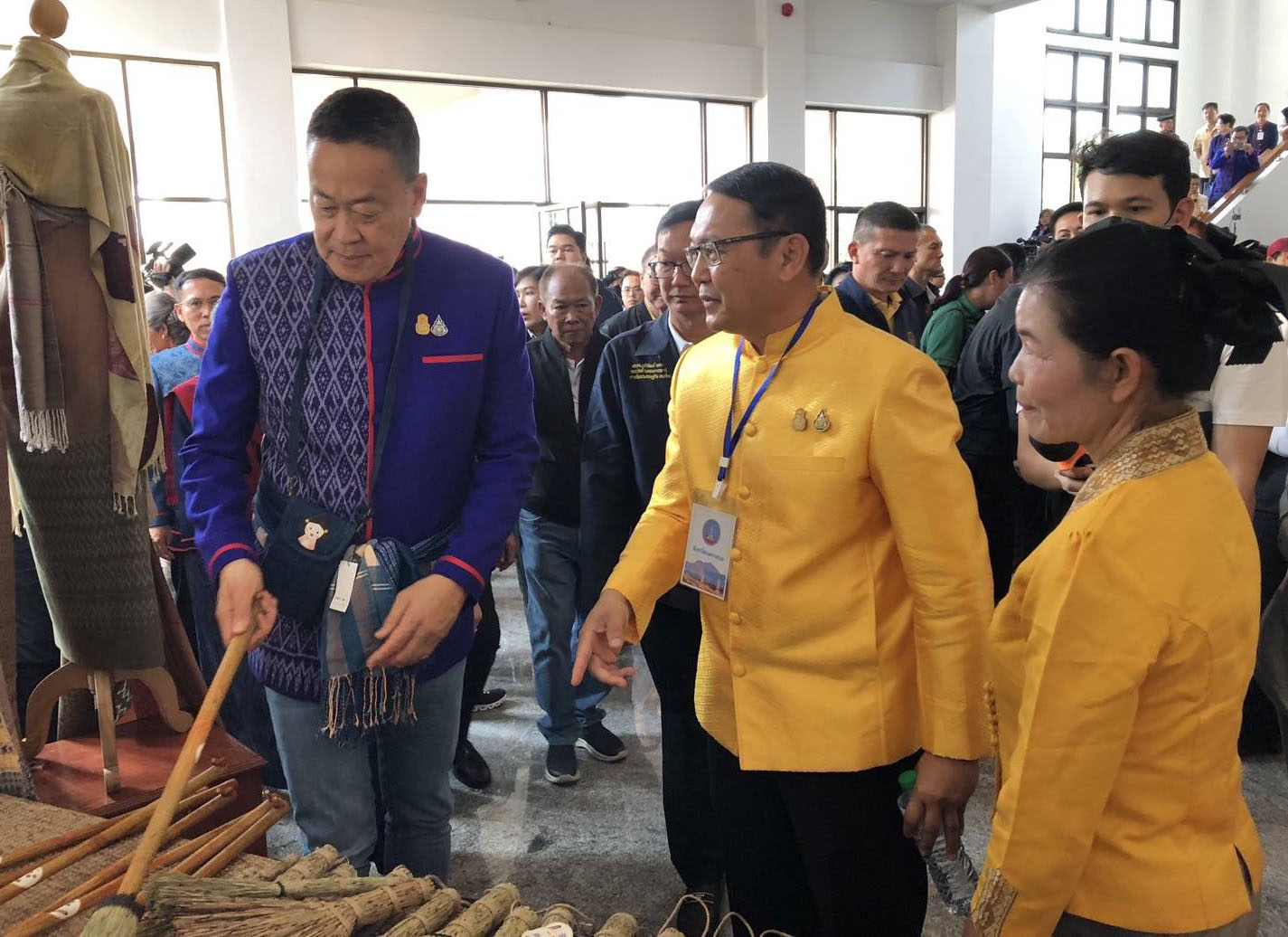 พช.นครพนม   ร่วมจัดนิทรรศการของดีประจำ 12 อำเภอ ภายใต้ 3 MUST (Eat, Travel, Visit) ต้อนรับนายกรัฐมนตรีและรัฐมนตรีว่าการกระทรวงการคลัง (นายเศรษฐา ทวีสิน) และคณะ