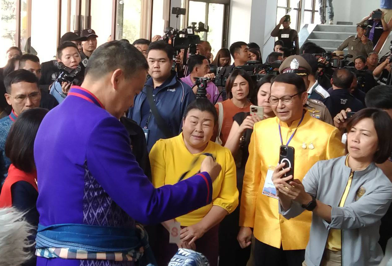พช.นครพนม   ร่วมจัดนิทรรศการของดีประจำ 12 อำเภอ ภายใต้ 3 MUST (Eat, Travel, Visit) ต้อนรับนายกรัฐมนตรีและรัฐมนตรีว่าการกระทรวงการคลัง (นายเศรษฐา ทวีสิน) และคณะ