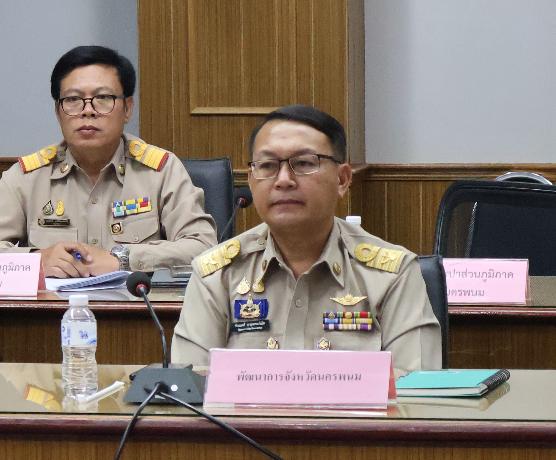 พช.นครพนม   ร่วมประชุมหัวหน้าส่วนมหาดไทย นายอำเภอ ขับเคลื่อนการพัฒนา และดูแลความเป็นอยู่ของประชาชน