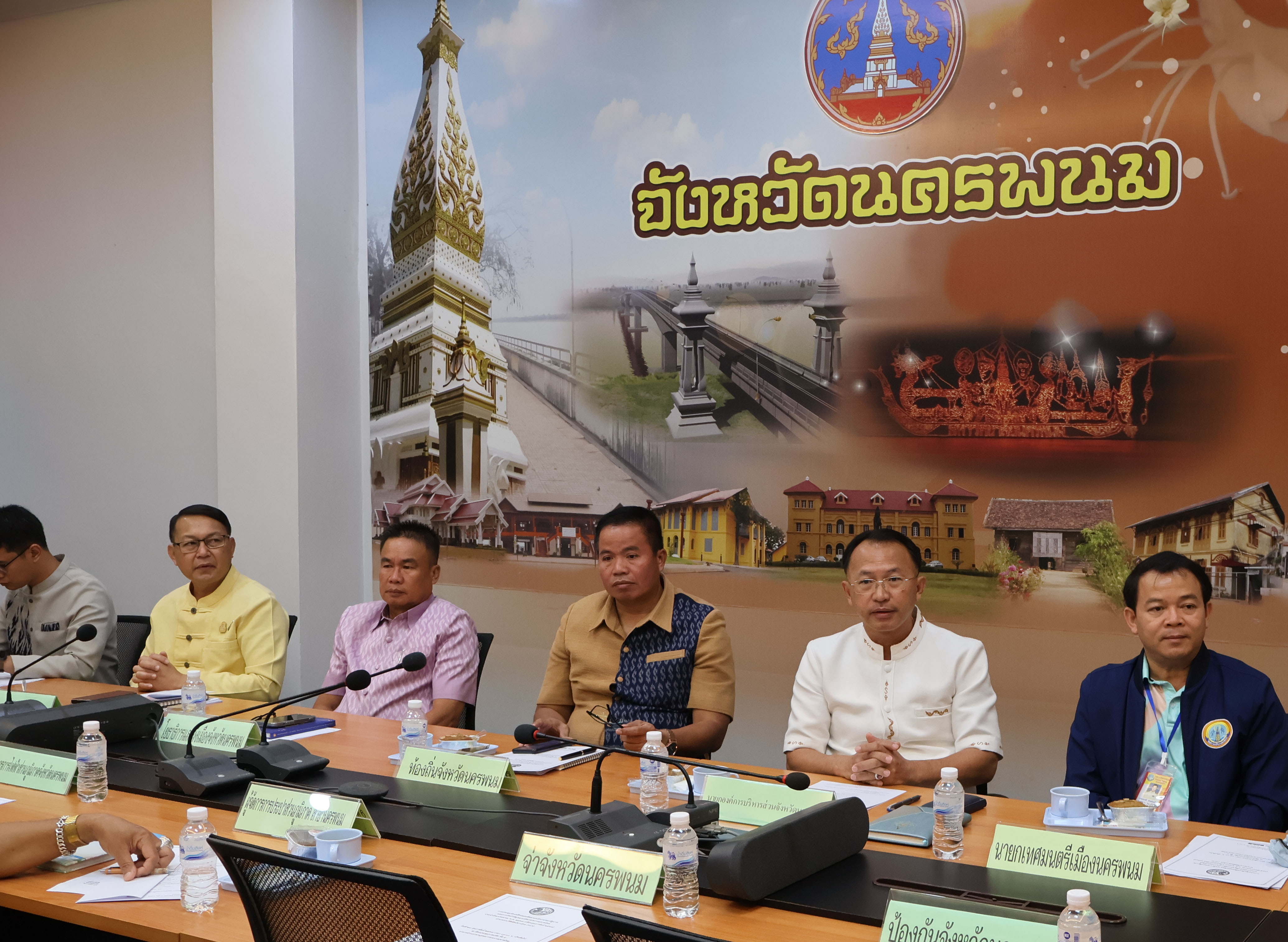 พช.นครพนม    ร่วมการประชุมขับเคลื่อนและติดตามนโยบายของรัฐบาลและภารกิจสำคัญของปลัดกระทรวงมหาดไทย  ประจำปีงบประมาณพ.ศ 2567 เดือนกุมภาพันธ์ 2567 ผ่านระบบวีดิทัศน์ทางไกล (vcs)