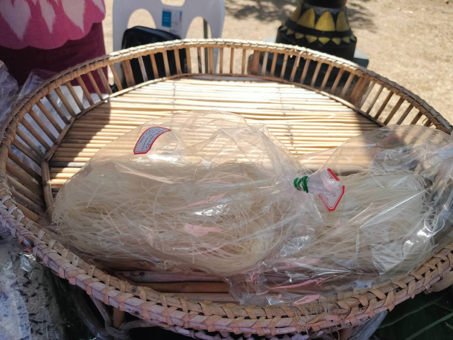 นครพนม   จัดแสดงและจำหน่ายผลผลิต โคก หนอง นา “ตลาดนัดโคก หนอง นา และอาหารปลอดภัย” สู่ความยั่งยืน