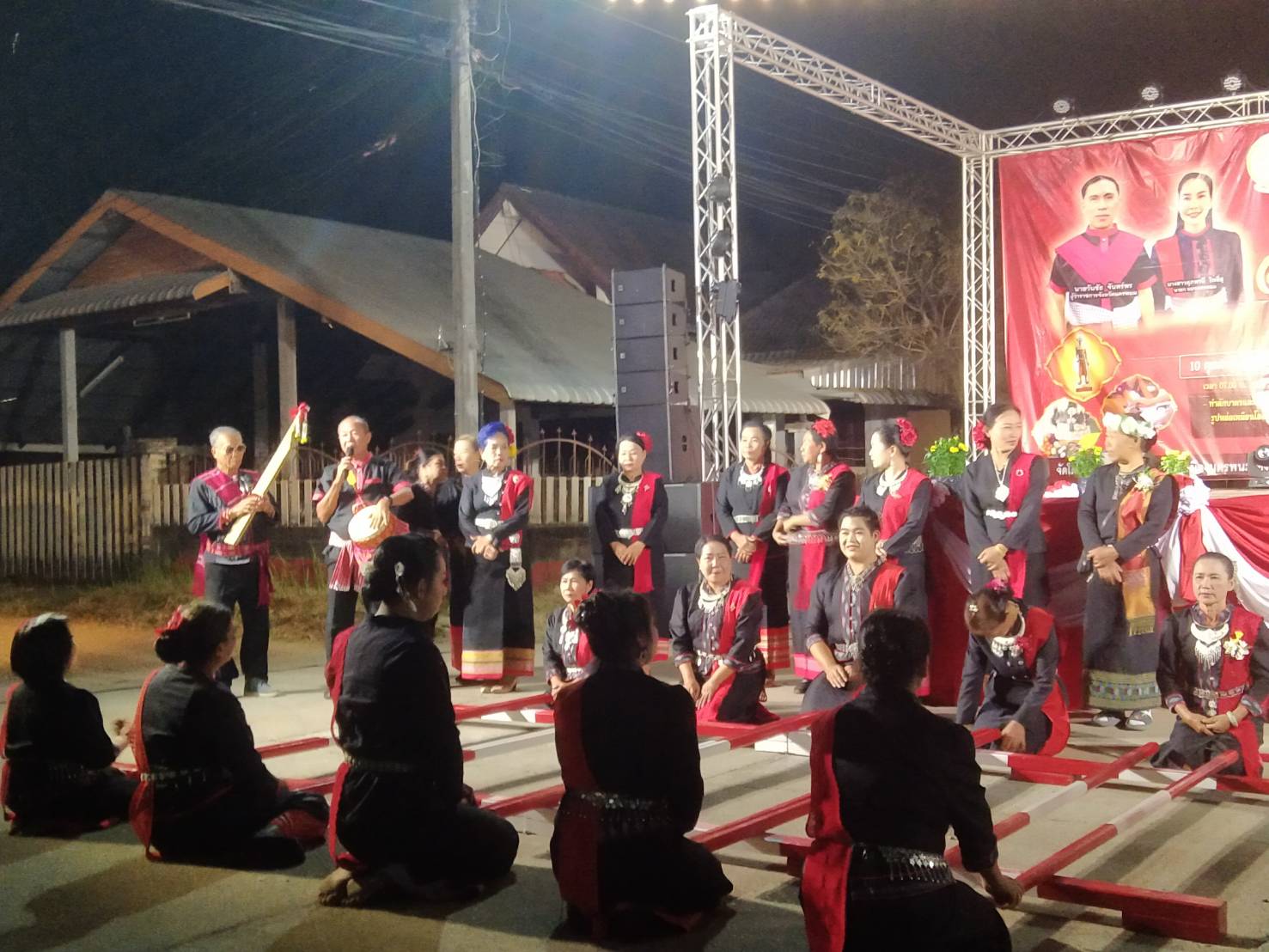 พช.นครพนม  ร่วมเป็นเกียรติในกิจกรรมการประกวดเทพีไทแสก-ธิดาไทแสก ประจำปี 2567
