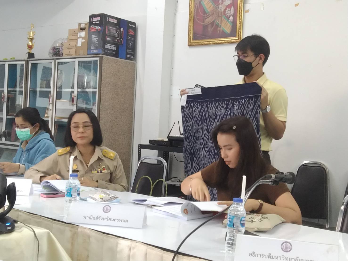 พช.นครพนม   ร่วมประชุมคณะกรรมการรับรองมาตรฐานผลิตภัณฑ์ชุมชนจังหวัดนครพนม ครั้งที่ นพ 23-1/2567