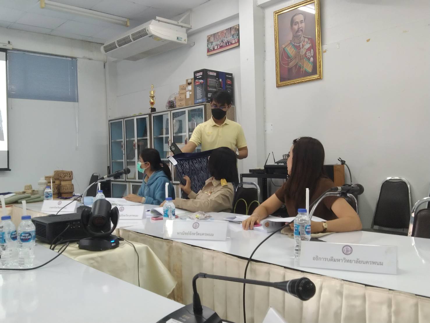 พช.นครพนม   ร่วมประชุมคณะกรรมการรับรองมาตรฐานผลิตภัณฑ์ชุมชนจังหวัดนครพนม ครั้งที่ นพ 23-1/2567