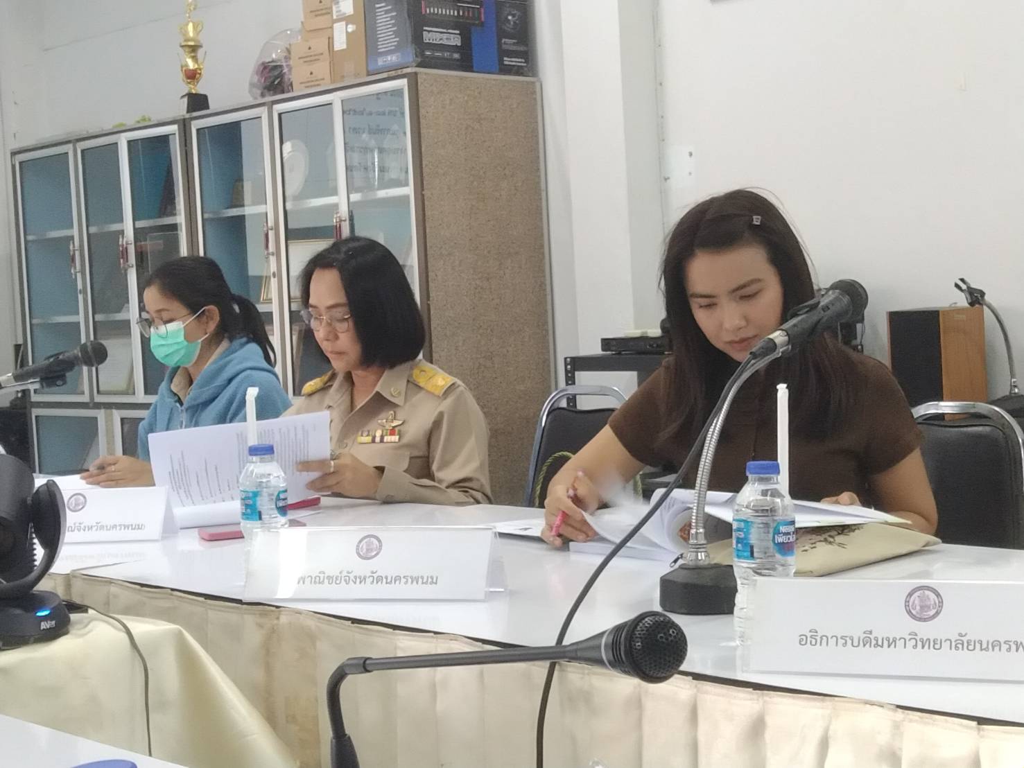พช.นครพนม   ร่วมประชุมคณะกรรมการรับรองมาตรฐานผลิตภัณฑ์ชุมชนจังหวัดนครพนม ครั้งที่ นพ 23-1/2567