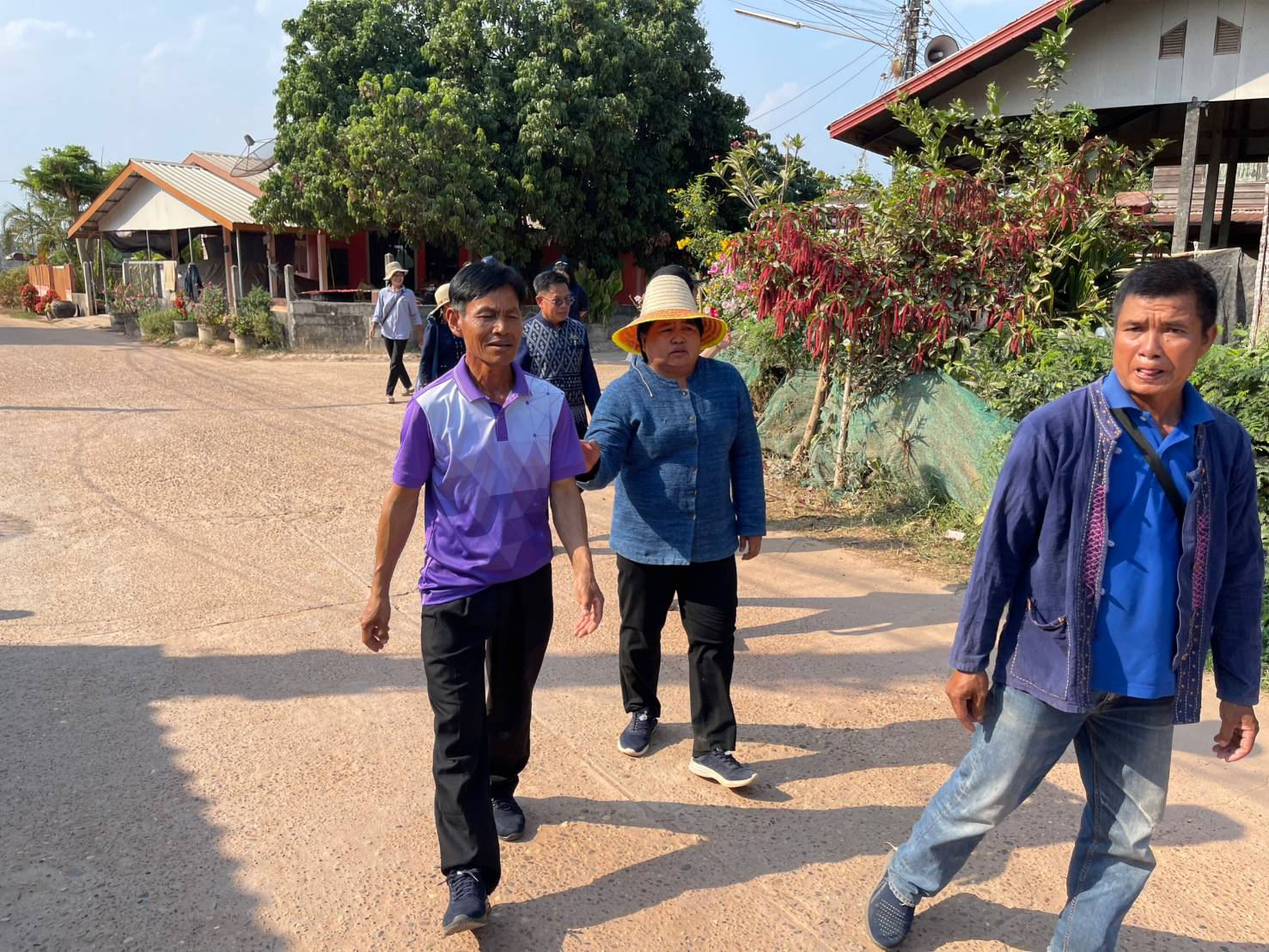 พช.นครพนม   ติดตาม นิเทศและสนับสนุนการขับเคลื่อนงานพัฒนาชุมชน ไตรมาสที่ 2 พื้นที่กลุ่มโซนอำเภอเมืองนครพนม อำเภอปลาปากและอำเภอวังยาง